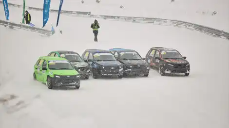 Гонщики из Татарстана заняли весь подиум в классе «Свободный» на ледовых гонках - телеканал НТР 24