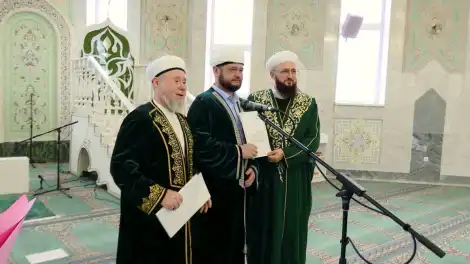 Муфтий Татарстана посетил Нижнекамск и провёл встречу с жителями города - телеканал НТР 24