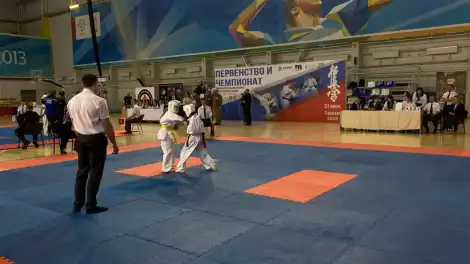 420 спортсменов из 8 регионов съехались на чемпионат ПФО по киокусинкай в Казань - телеканал НТР 24