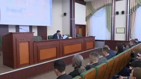 Кадры, экология и соцподдержка: итоги еженедельного совещания руководителей Нижнекамска - телеканал НТР 24