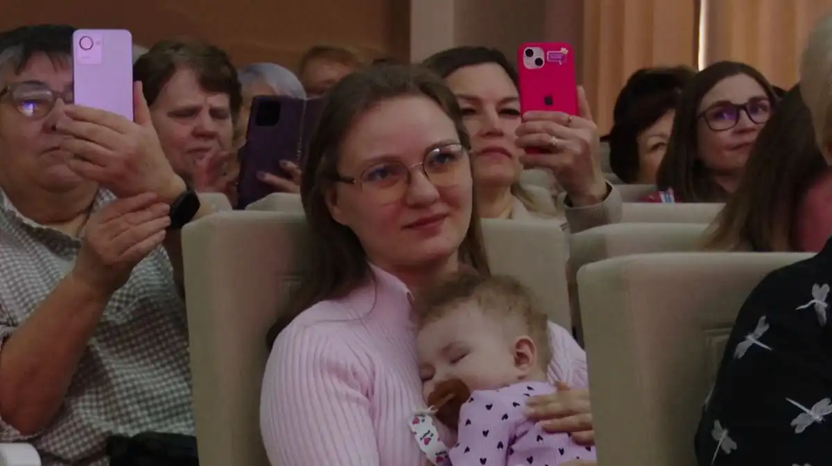 Концерт «8 чудо света» к 8 Марта в Нижнекамске в НХТИ