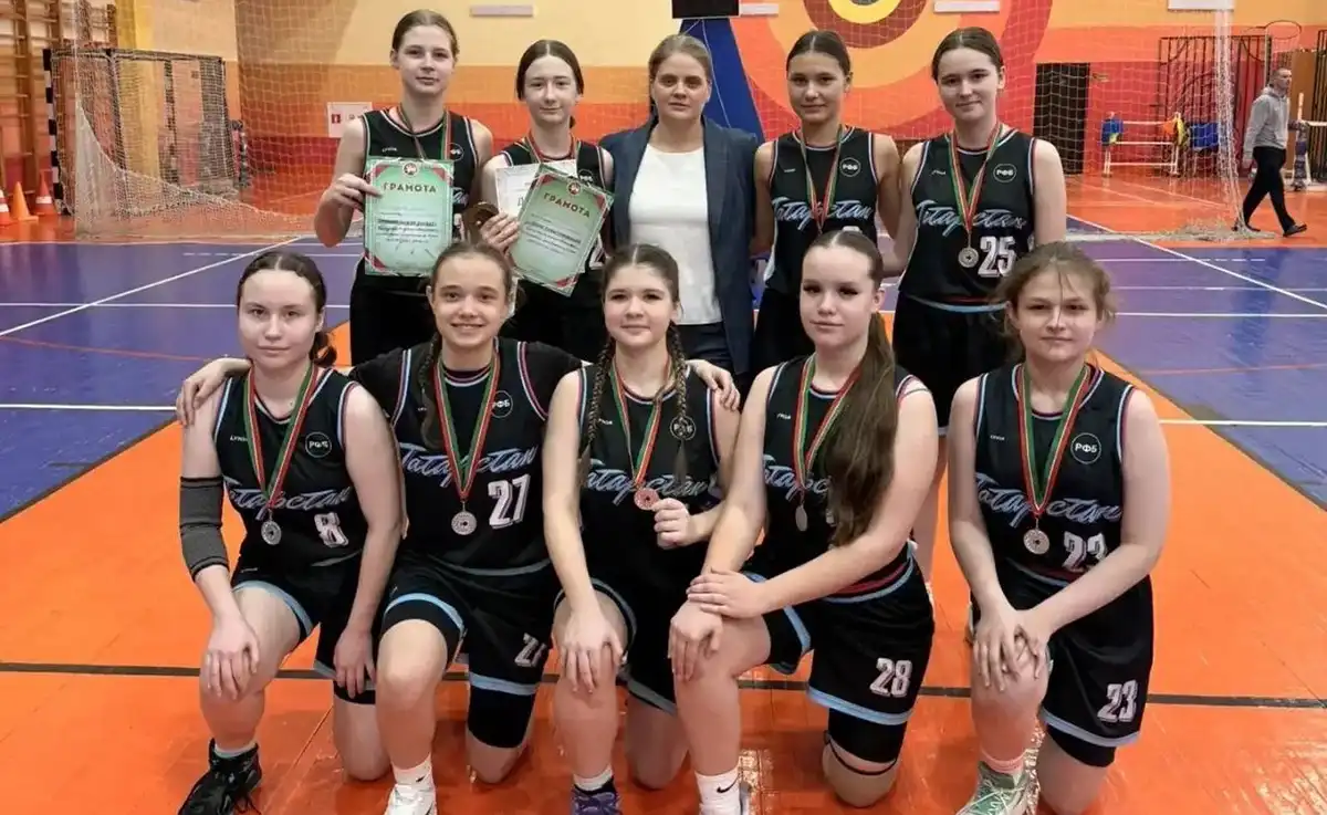 Спортсменки из Нижнекамска на первенстве Республики Татарстан по баскетболу