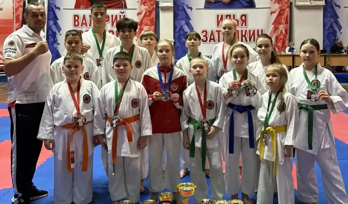 Спортсмены из Нижнекамска в Пензе на первенстве и чемпионат ПФО по ВБЕ Сётокан «Крымская весна»