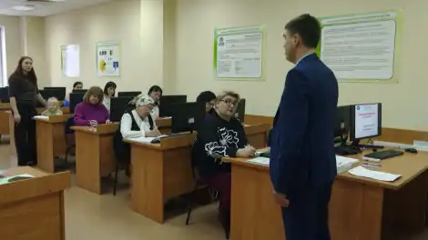 В нижнекамском институте открылись курсы компьютерной грамотности для ветеранов СВО и членов семей погибших бойцов - телеканал НТР 24