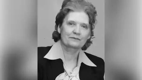 Скончалась первый директор Нижнекамского педагогического училища Евгения Тупикова - телеканал НТР 24