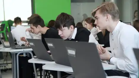 Казань приняла участие во всероссийском «Уроке цифры» - телеканал НТР 24