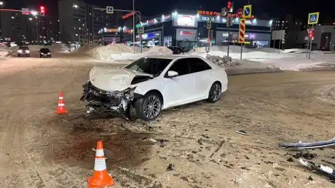 Три женщины пострадали в ДТП на перекрёстке в Нижнекамске - телеканал НТР 24