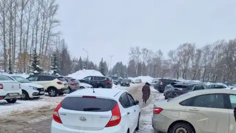 В Нижнекамске женщина попала под колеса прямо на парковке - телеканал НТР 24