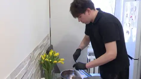 Вкус дома на передовой: семья из Нижнекамска готовит каши для бойцов - телеканал НТР 24