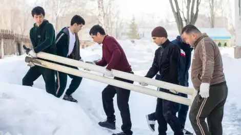 Подрядчики «Нижнекамскнефтехима» помогли с ремонтом приюту «Балкыш» - телеканал НТР 24