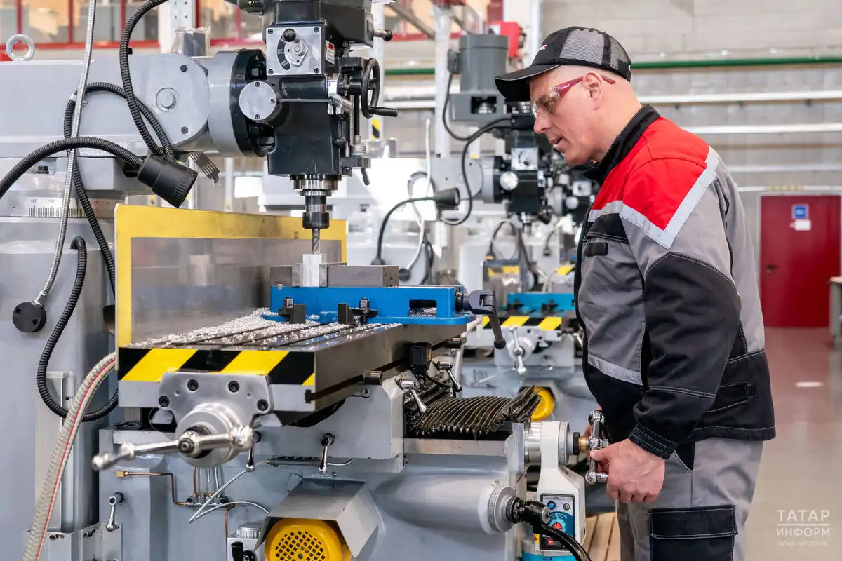 Всероссийский конкурс профмастерства «Лучший по профессии» на Казанском вертолетном заводе