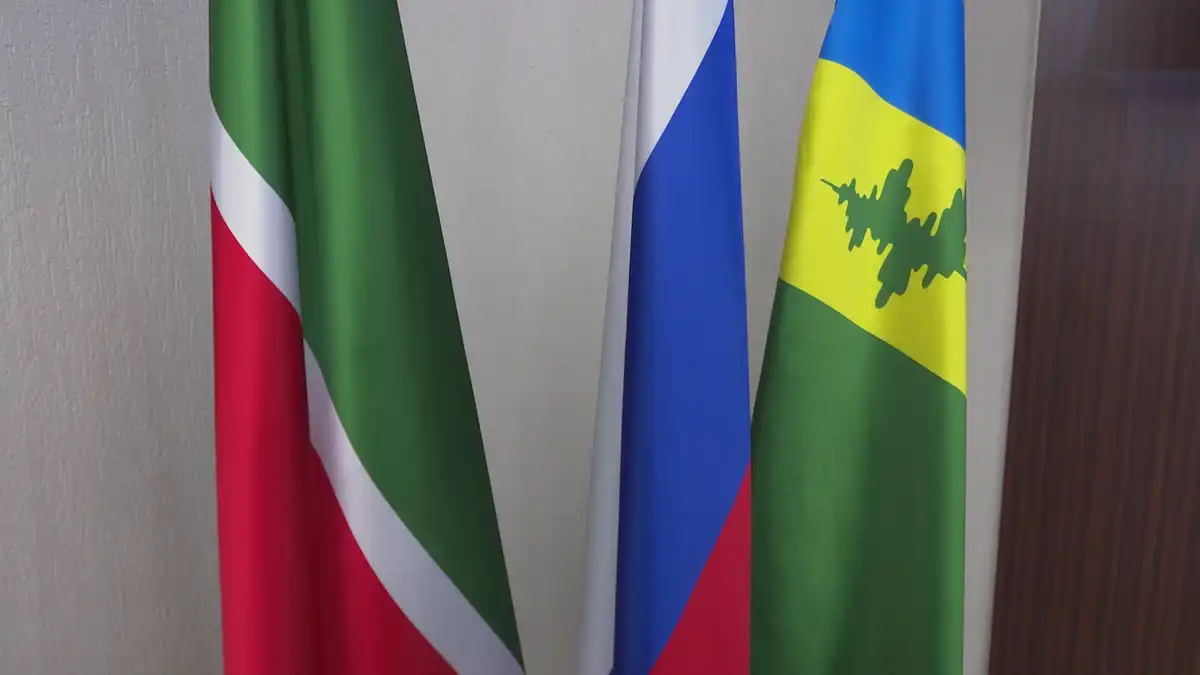 флаги россии татарстана нижнекамска