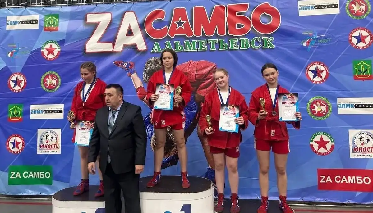 Турнир по самбо на призы компании «АПМК-Билдинг» в Альметьевске