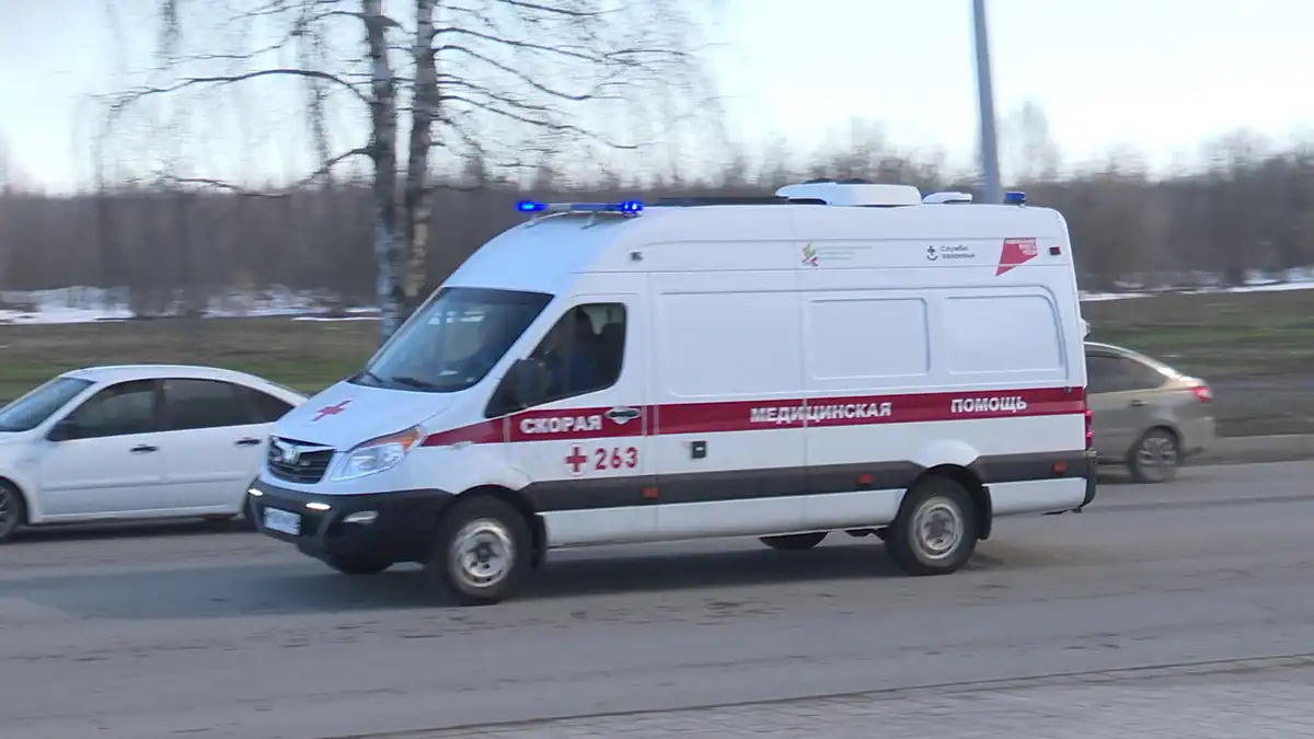 Машина скорой помощи ЦРМБ Нижнекамска