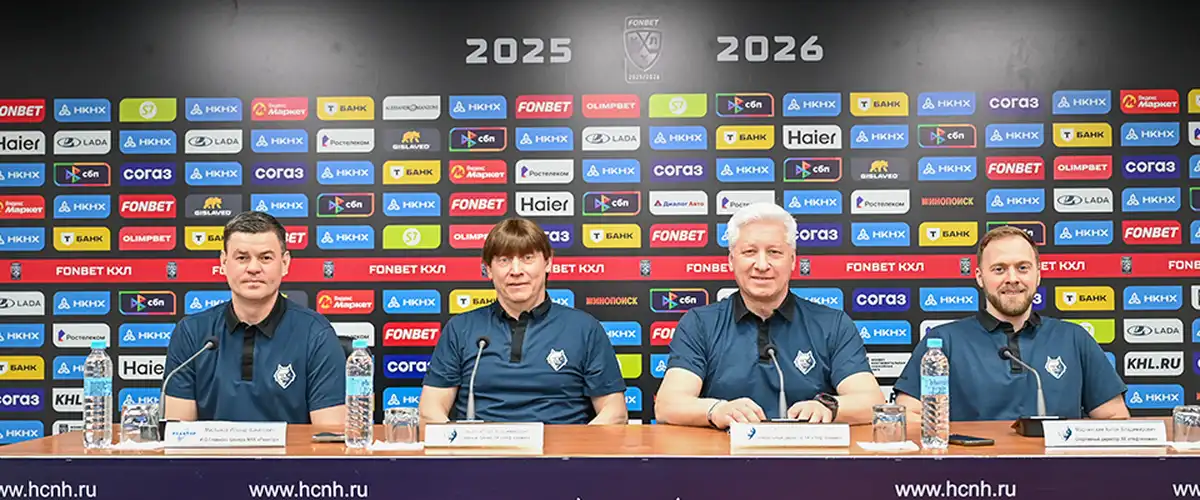 Игорь Гришин, Игорь Ларионов, ХК Нефтехимик