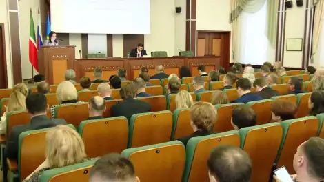 В нижнекамской мэрии обсудили дороги, благоустройство и волонтёров - телеканал НТР 24