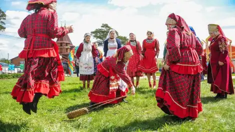 В Нижнекамске организуют бесплатный автобус до кряшенского праздника Пасхи в деревне Малые Ерыклы - телеканал НТР 24