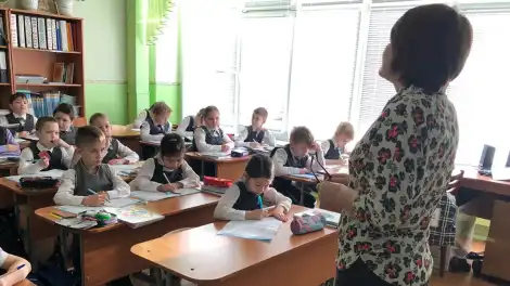 В Татарстане появится программа финансового поощрения лучших педагогов татарского языка - телеканал НТР 24