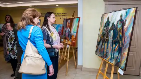 В нижнекамском театре прошёл творческий вечер художника Ильдуса Муртазина - телеканал НТР 24