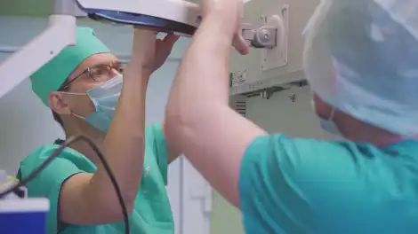 Нижнекамские врачи учились принимать роды с помощью виртуальной реальности - телеканал НТР 24