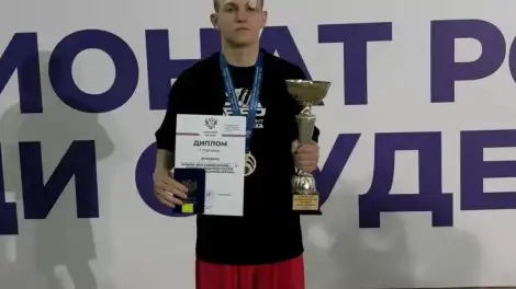 Нижнекамец Айдар Фасахов — чемпион России по боксу среди студентов - телеканал НТР 24