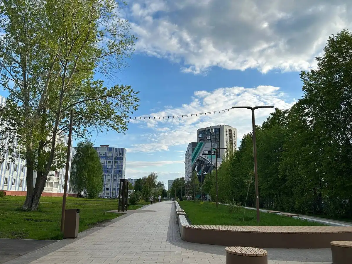 весна май променад деревья тепло город