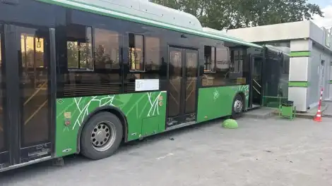 автобус маршрута № 51 в Тюмени