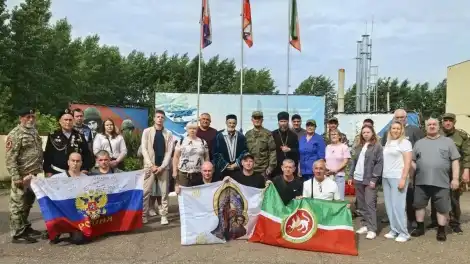 группа команда солдаты военные флаги