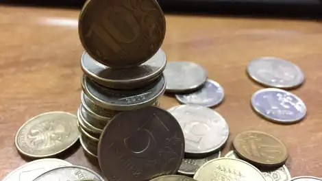 монеты