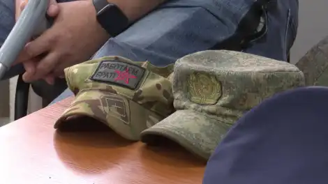 солдат боец демобилизация кепка