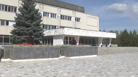 Фасад ДНТ в Нижнекамске