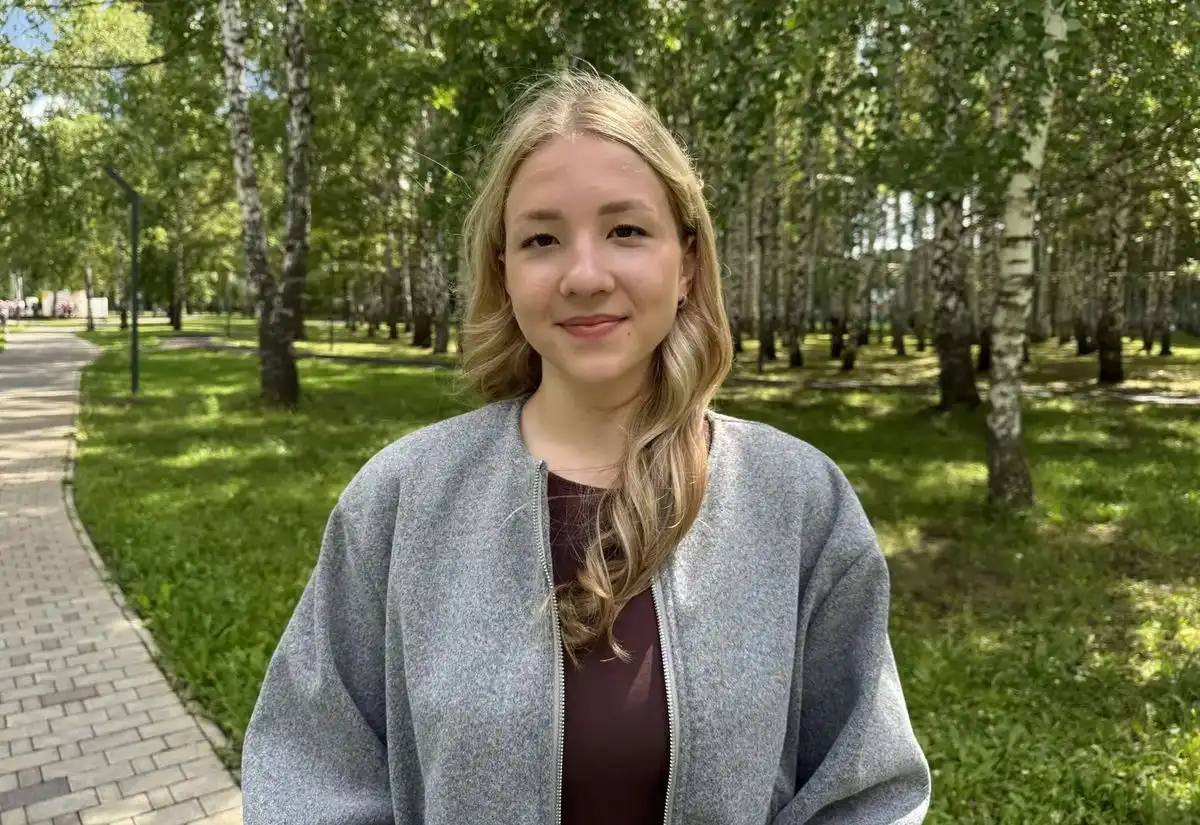 Алия Срурова из лицея № 35 Нижнекамска