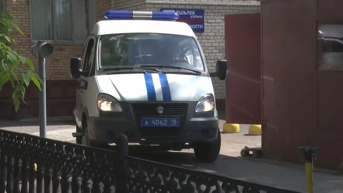 Автомобиль миграционной службы