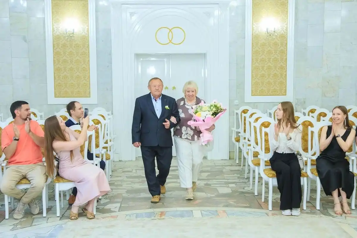 Золотая свадьба Соломатниковых в Нижнекамске