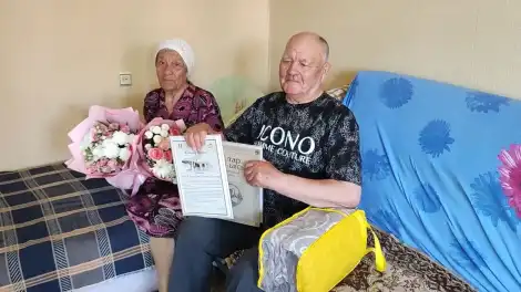 Первостроители Нижнекамска супруги Шакировы