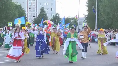 сабантуй праздник камские поляны национальные костюмы