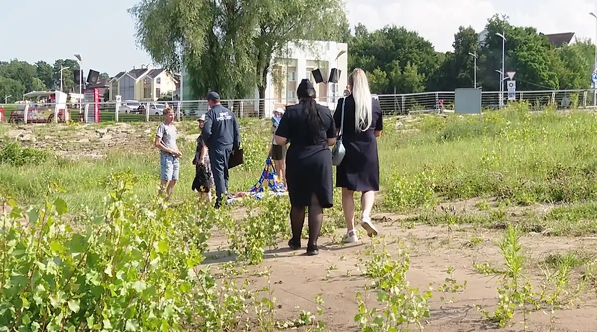 Рейд на пляже в Нижнекамске