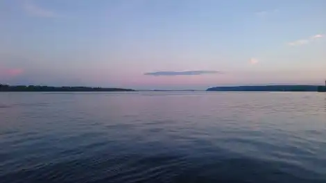 река вода горизонт