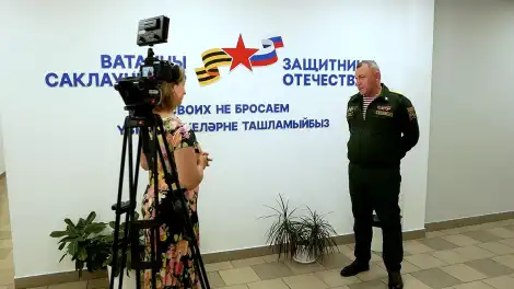 Ветеран СВО из Нижнекамска дает интервью телеканалу НТР 24