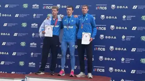 пьедестал соревнования легкая атлетика спорт
