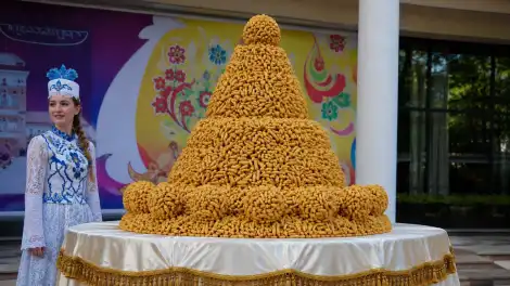 башня из чак-чака