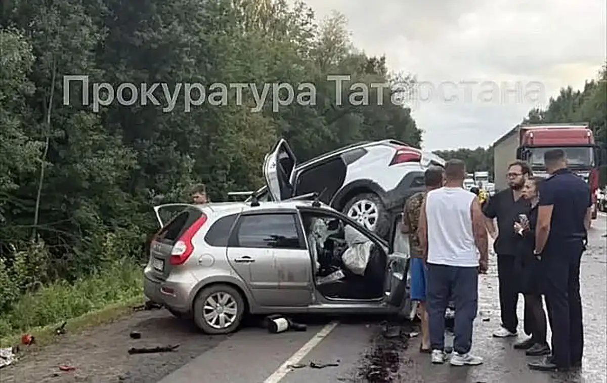 ДТП на дороге Казань — Ульяновск в Верхнеуслонском районе Татарстана
