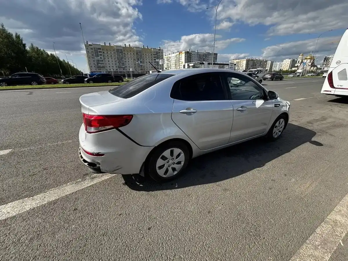 Пострадавший в ДТП с байком автомобиль