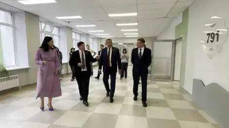 глава минобрнауки Татарстана в нижнекамской школе