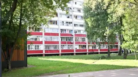 дом на школьном бульваре