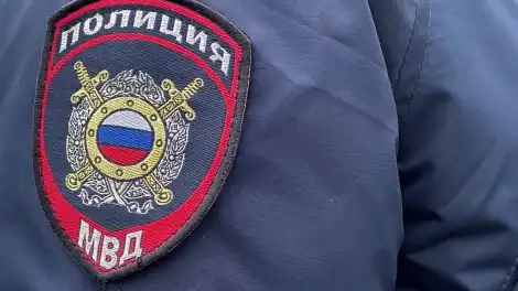 Нашивка Полиция МВД на служебной форме полицейского