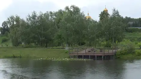 Озеро в экопарке поселка Красный Ключ в Нижнекамске