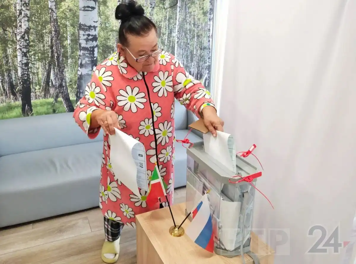 пациентка стационара голосует