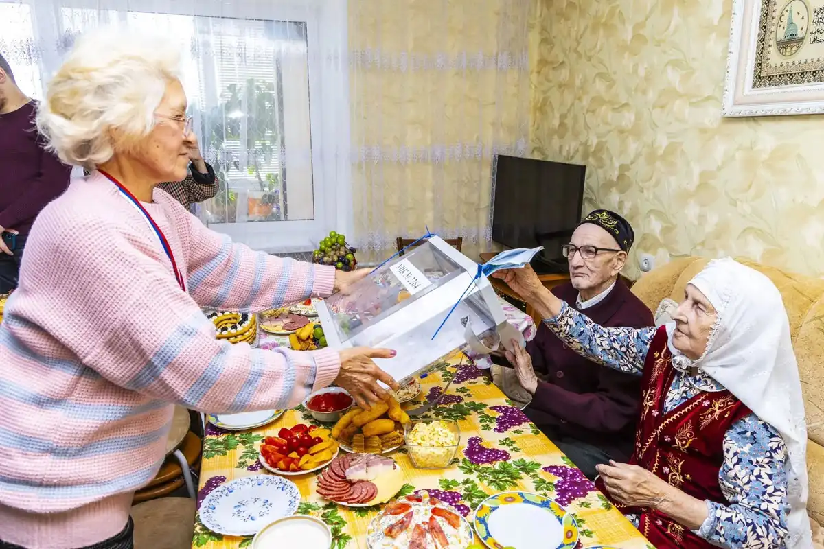 90-летний житель Большого Афанасово проголосовал в день своего юбилея