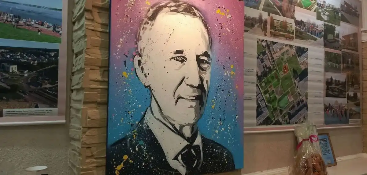 портрет Фирдависа Ханова
